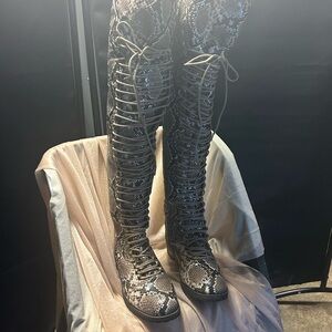 Women’s Lace-Up Snake Print Boots in Taupe